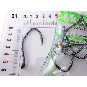 El Mustad Catfish es ideal para la pesca a fondo o de siluros gigantes 2