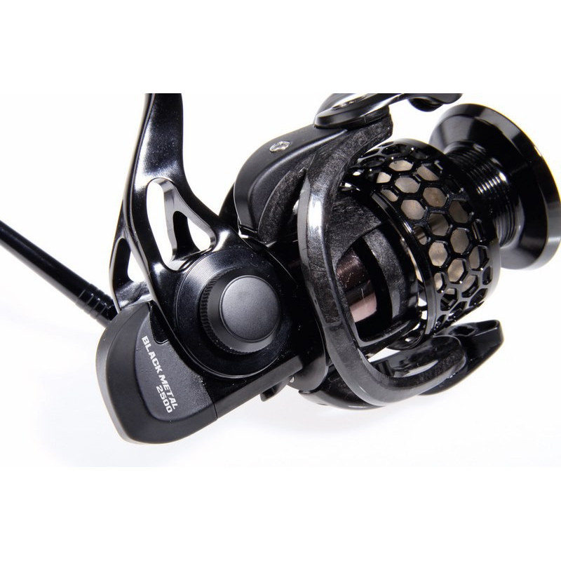 Carrete Hart Black metal 2500