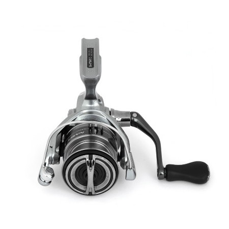 Carrete Shimano Nasci 2500 FC