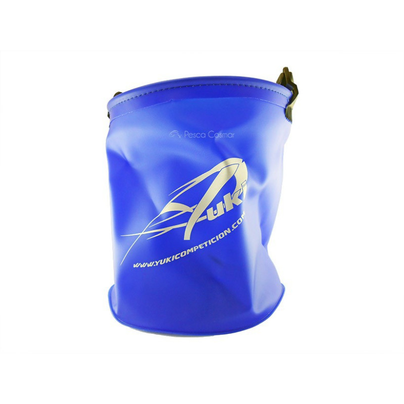 Cubo Yuki recoge agua